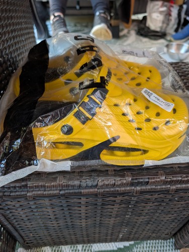 Brand new men crocs - new, men's